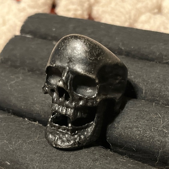 Black Metal Biker Skull Ring With Fangs Men’s Jewelry Ring Size 10.5